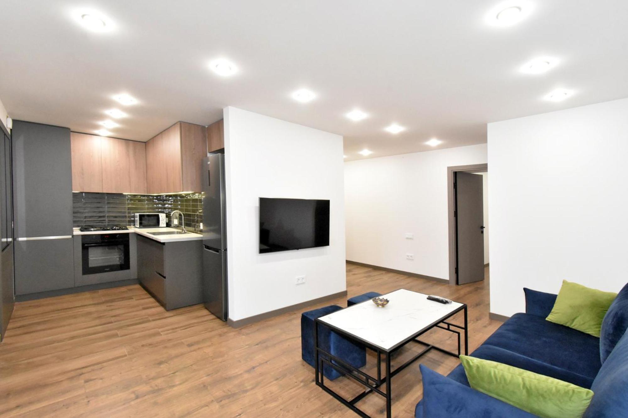 Beautiful Apartment Near The Republic Square Ереван Экстерьер фото